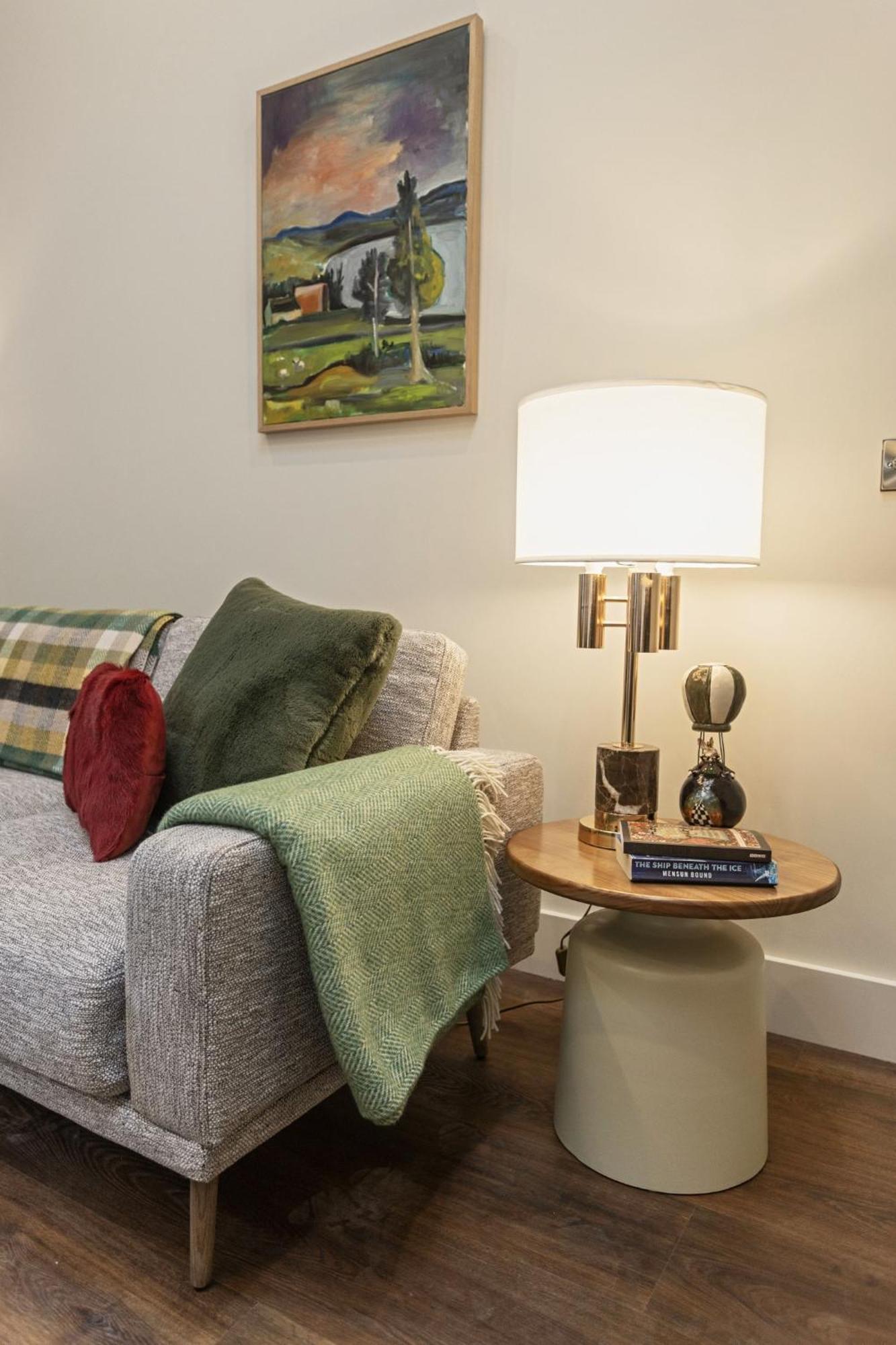 Castlestone & Apartment *